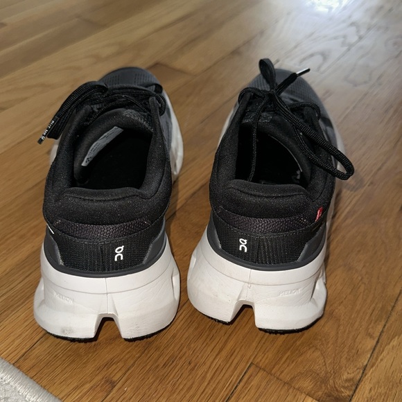 Cloudrunner Oncloud - Picture 2 of 5